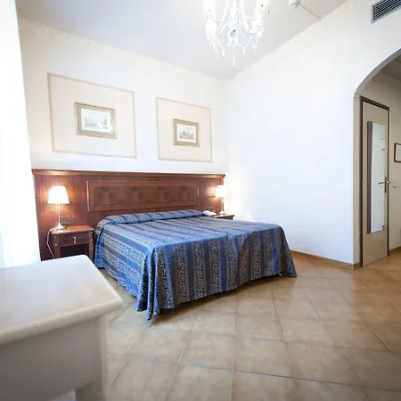 Szálloda Martelli Firenze
