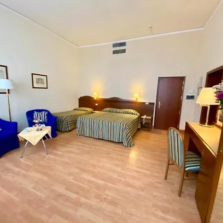 Martelli Hotell 3*