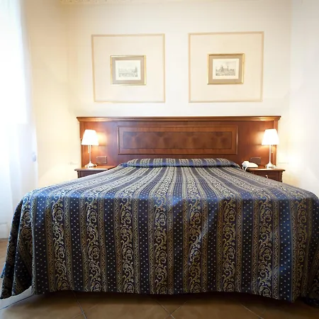 Hotel Martelli 3*